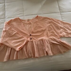 Free People Peach Buttoned Ruffle Blouse - excellent condition - sz XL